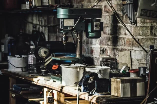selling a hoarder house Illinois